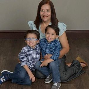 Meet your Posher, Alba luz